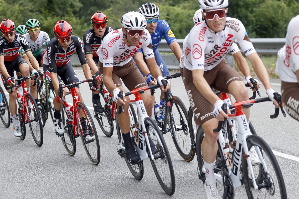 Vuelta Espana 2021 - 76th Edition - 18th stage Salas - Altu d&acirc;El Gamoniteiru 162,6 km - 02/09/2021 - Lilian Calmejane (FRA - AG2R Citroen Team) - photo Luis Angel Gomez/BettiniPhoto&Acirc;&copy;2021