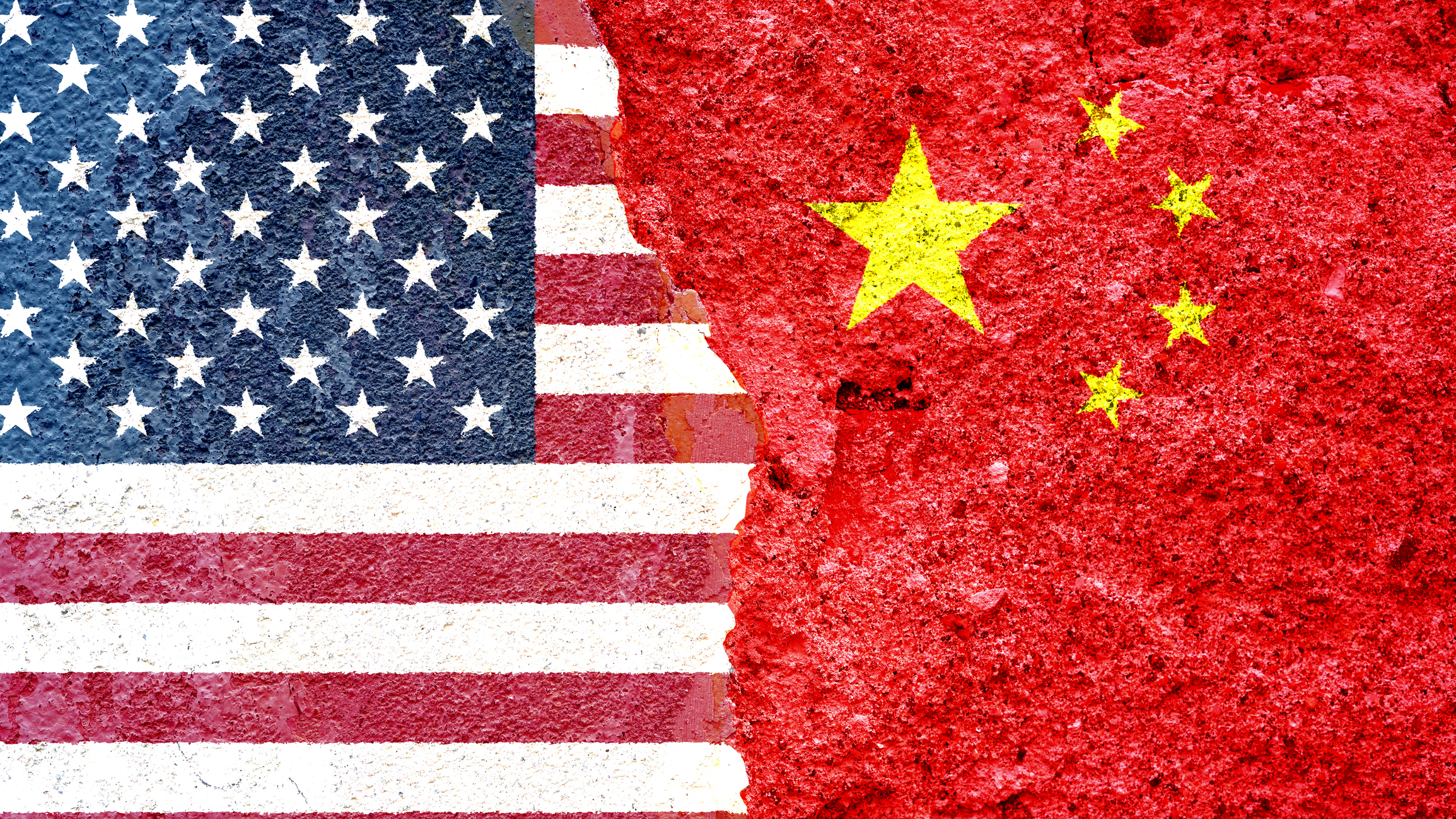 US and Chinese flag