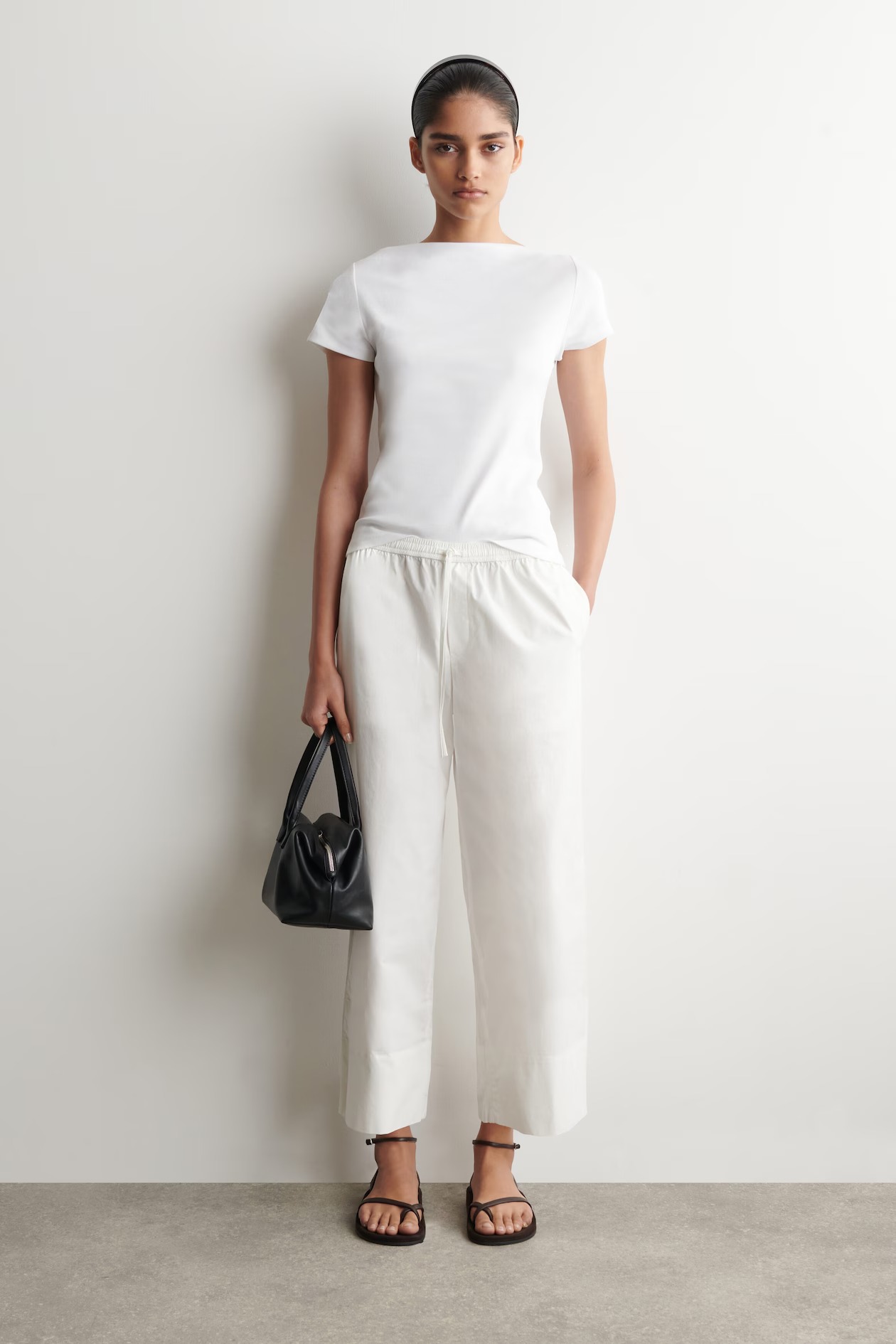 Elasticated Linen Barrel-Leg Trousers