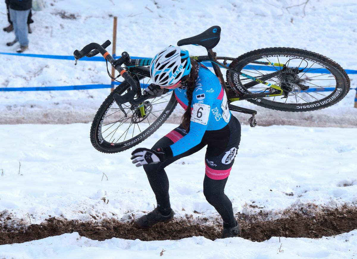 Courtenay McFadden (American Classic) climbing the levy