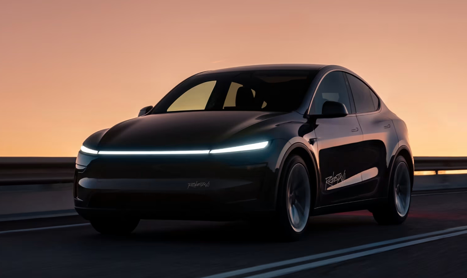 Model Tesla Y in shadow acting as a robotaxi.