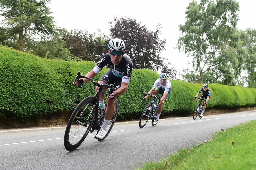 Mark Cavendish (Etixx-QuickStep) in action