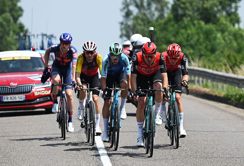 2025 Criterium du Dauphine stage 5: The breakaway after the chasers joined