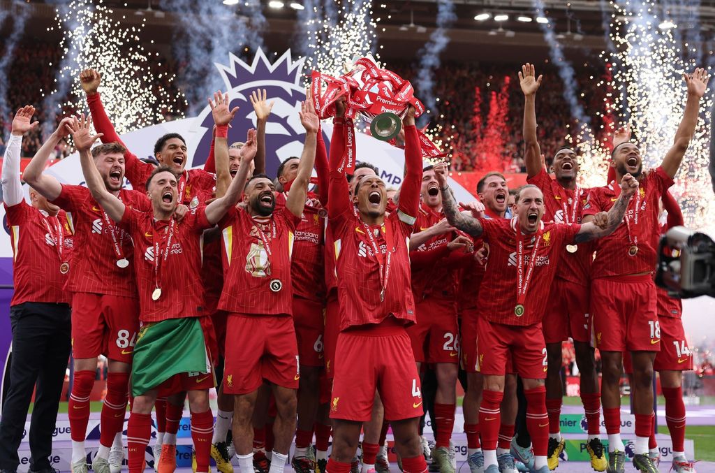 Liverpool fail to retain the Premier League title as Manchester United ...