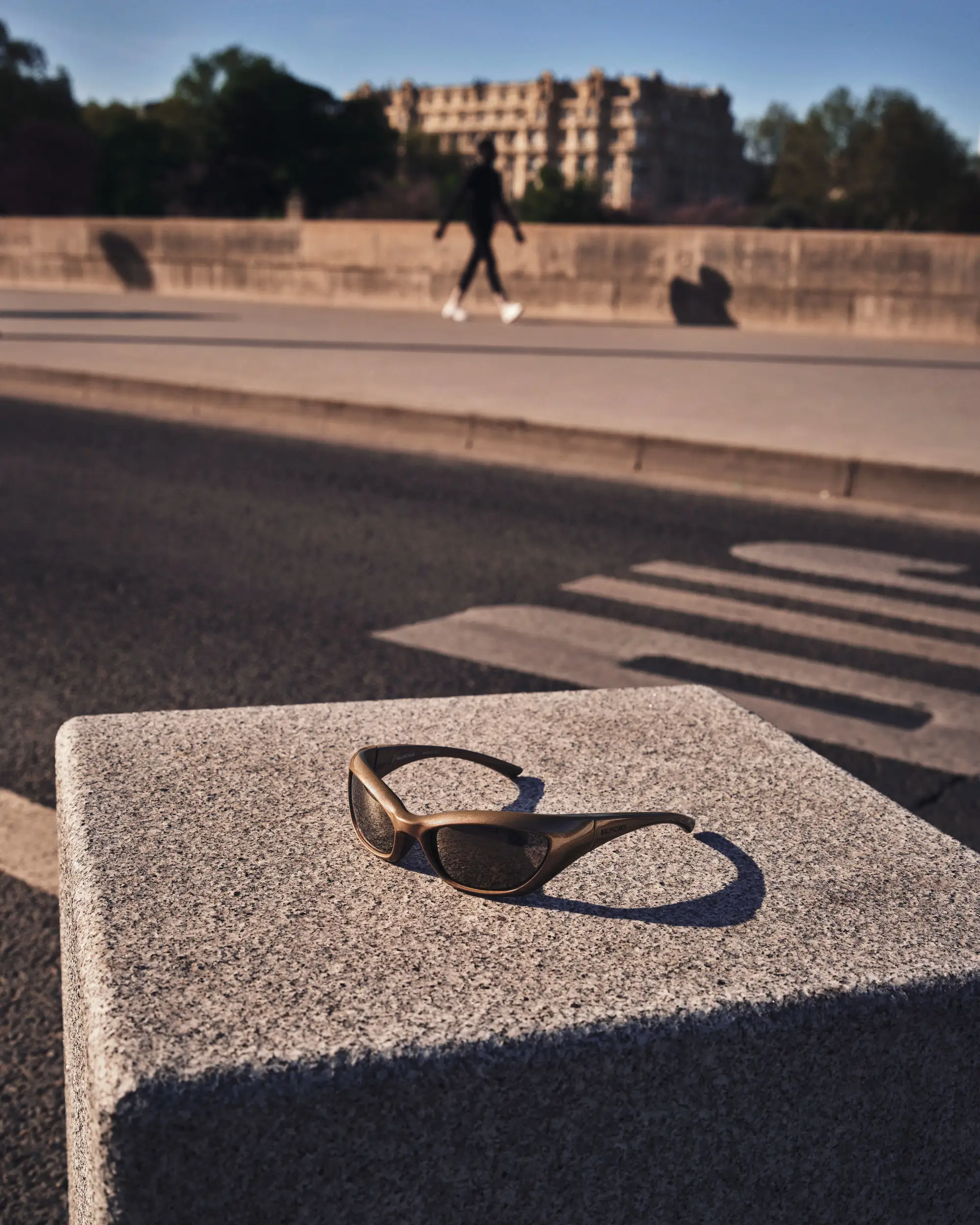 BLE25.still_life.CHRISBROOKS_THEBLEND_SUNGLASSES_APR2026_TEST_RGB_FINAL