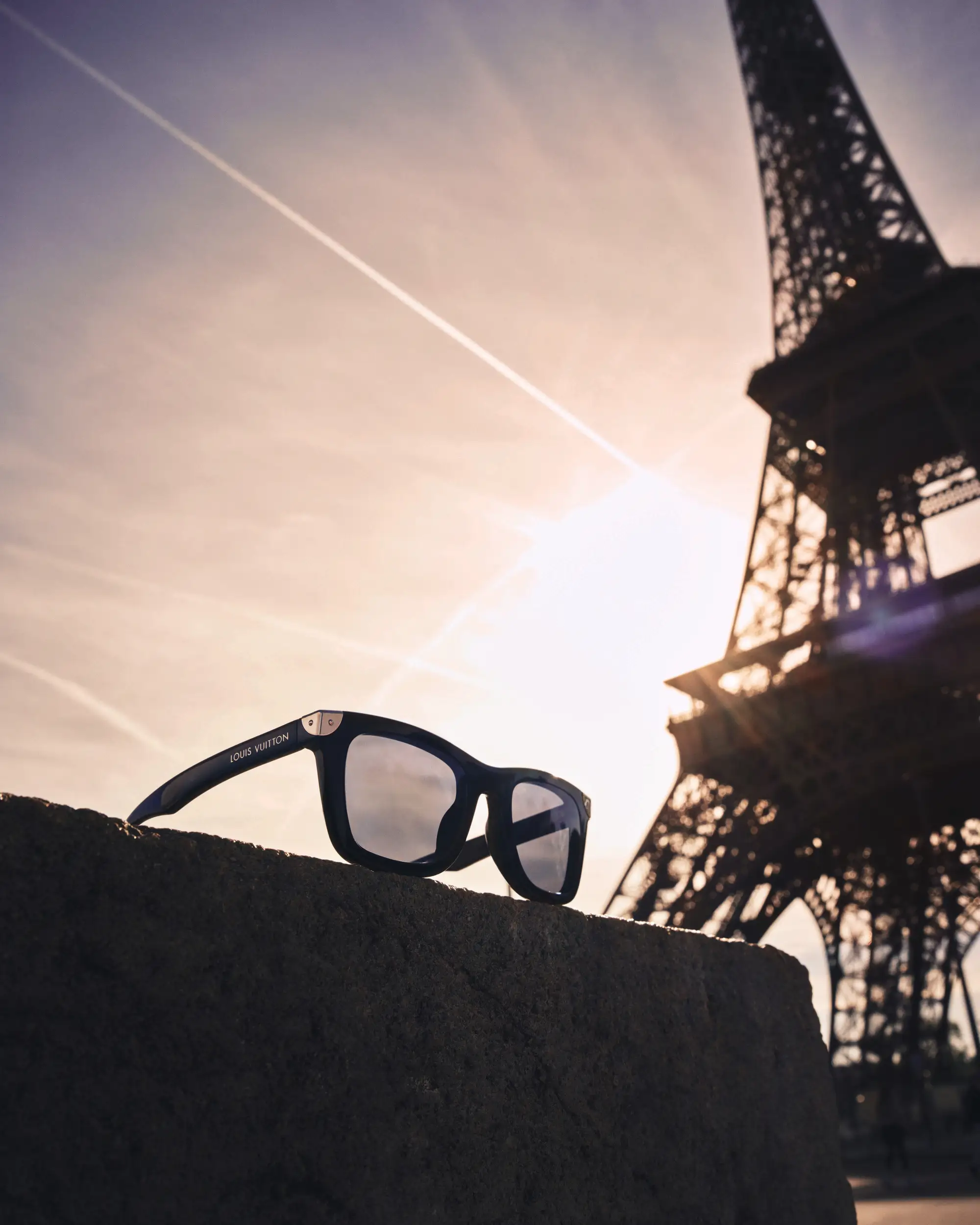 BLE25.still_life.CHRISBROOKS_THEBLEND_SUNGLASSES_APR2026_0755_RGB_FINAL