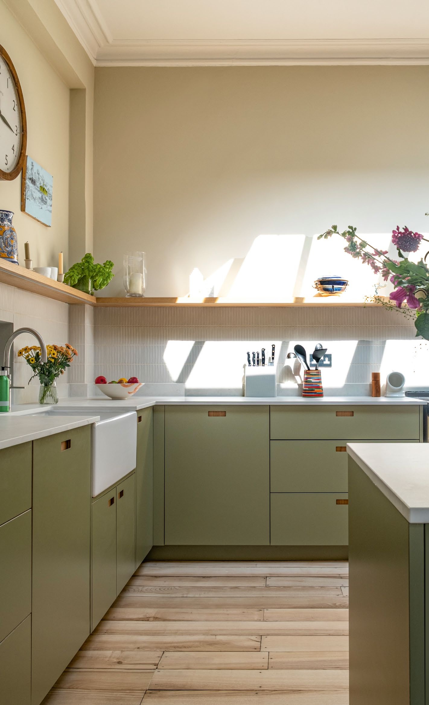 LES12.kitchentrend1.pluck_stockwell_kitchen_16_livingetc