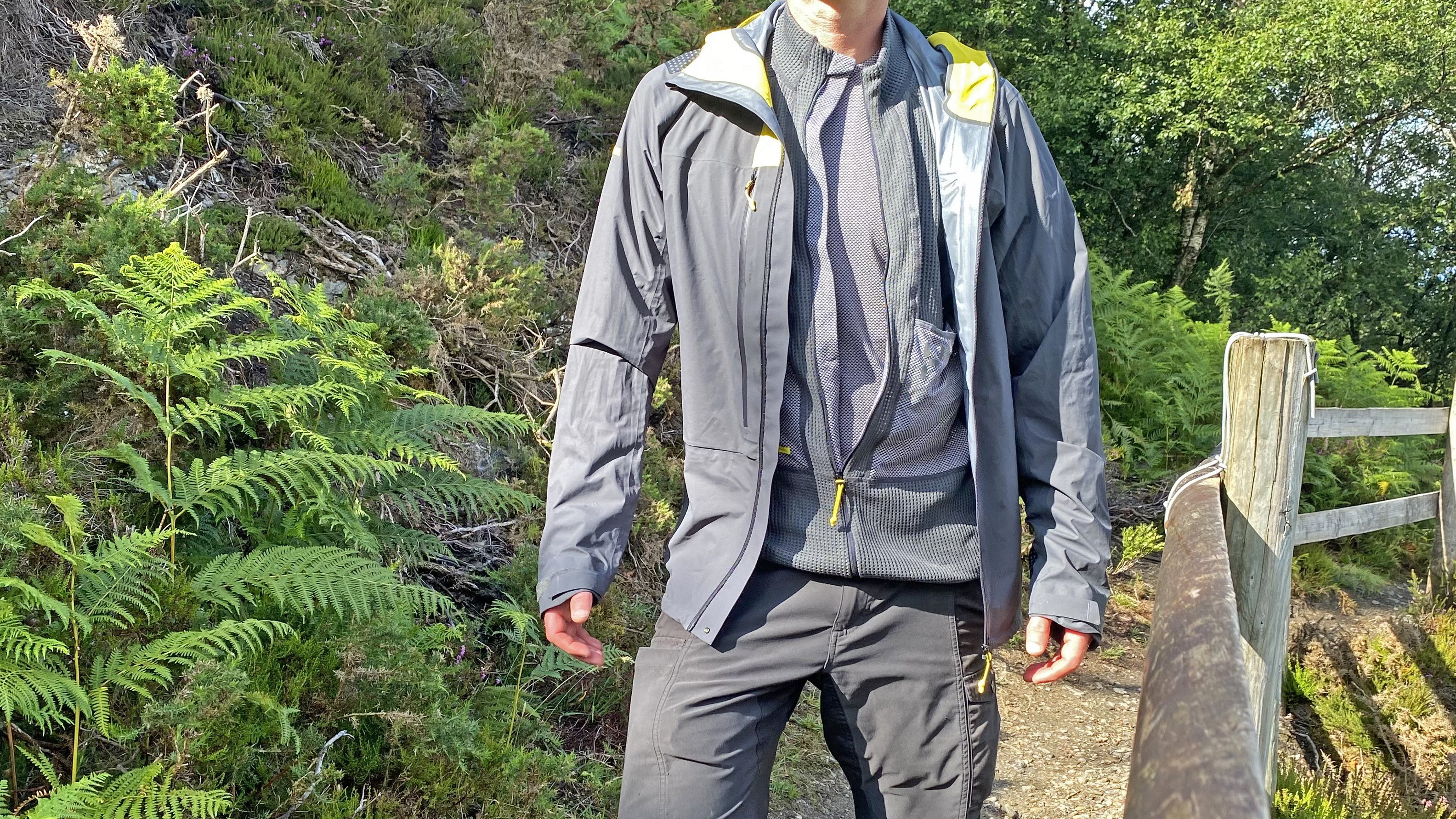 The L.I.M. ZT II Air Mid being worn with the Haglöfs L.I.M. ZT base layer and the L.I.M. ZT II GTX jacket