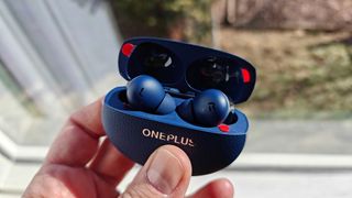 OnePlus Buds Pro 3 Sapphire Blue