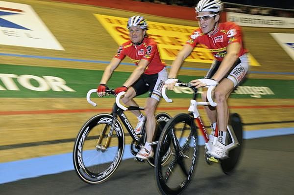 Franco Marvulli (r) and Bruno Risi are in the hunt for the win after three nights.