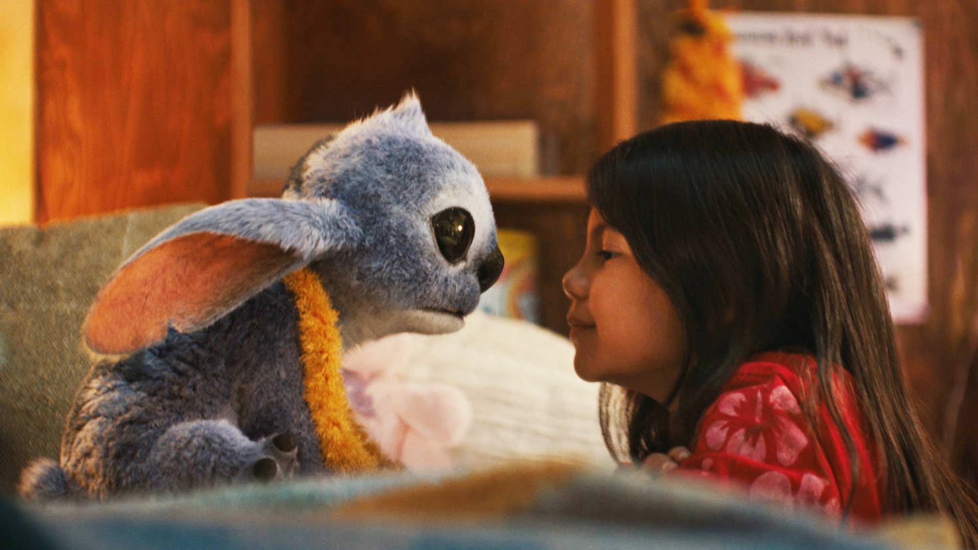 Stitch and Maia Kealoha as Lilo in Disney’s live-action "Lilo & Stitch" movie (2025)