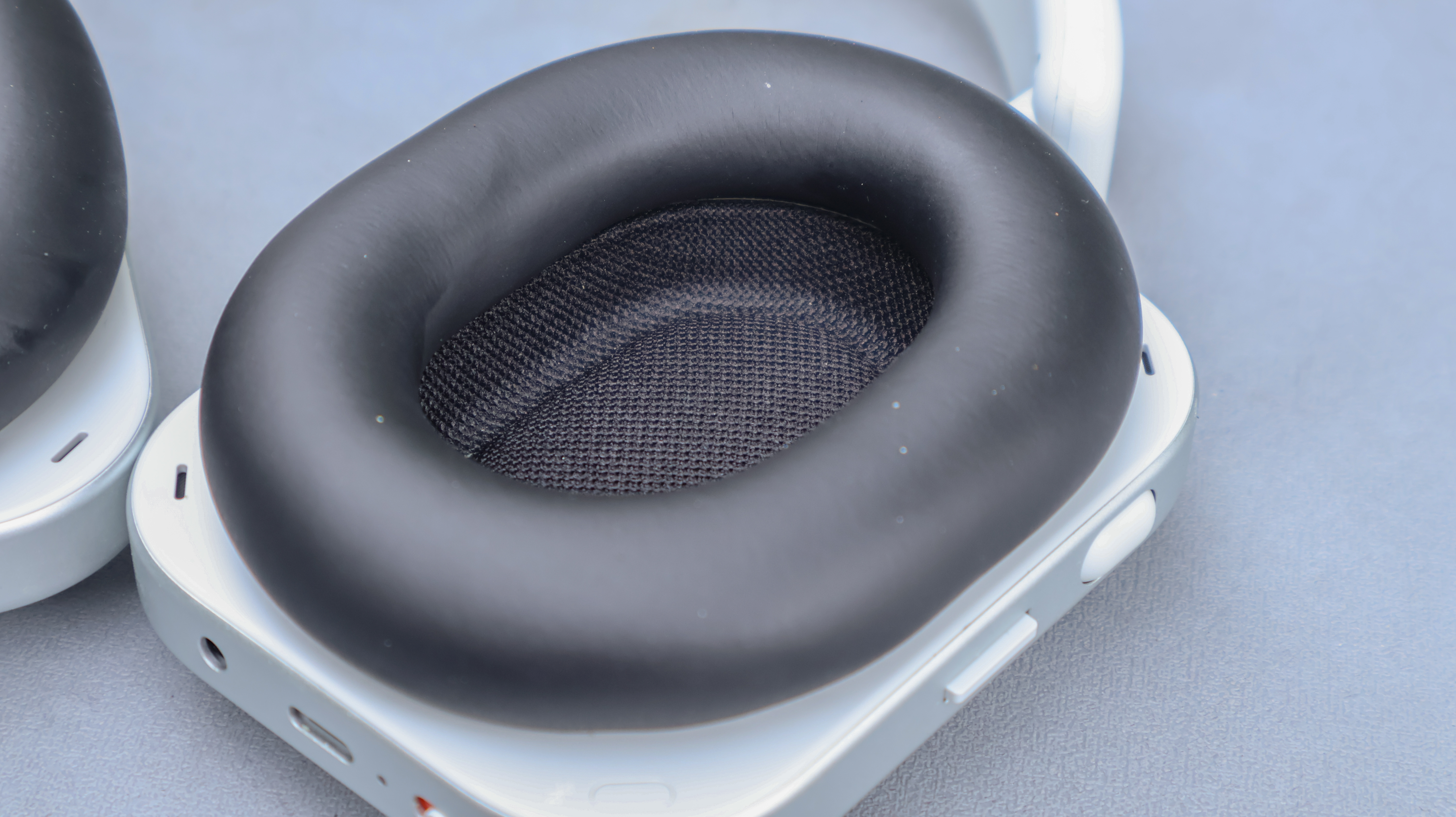 Nothing Headphone (1)