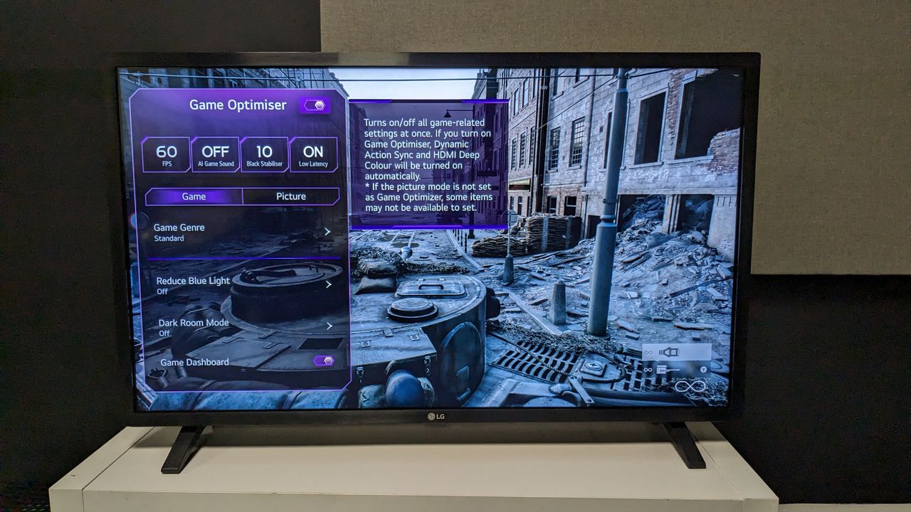 LG 32LQ6300 with Battlefield V and Game Optimizer menu on screen