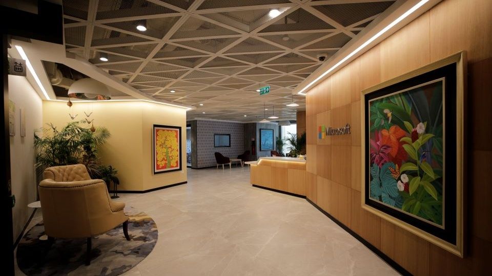 Microsoft memperluas Pusat Pengembangan India di Noida