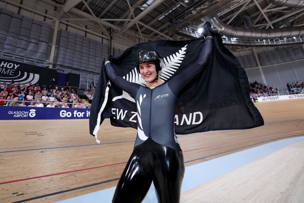 Ellesse Andrews (New Zealand) celebrates winning the keirin