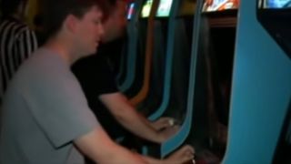 Steve Wiebe playing Donkey Kong in The King Of Kong: A Fistful Of Quarters
