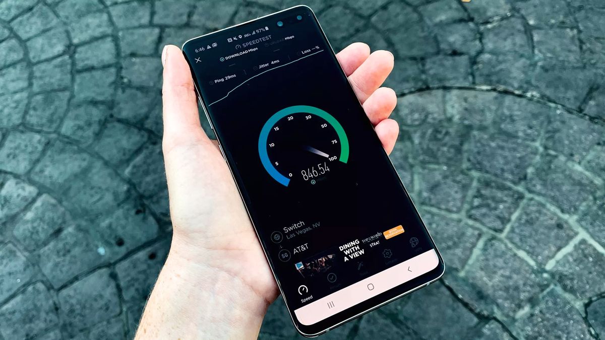 Speedtest app running on phone