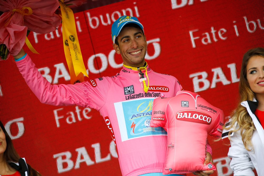 Fabio Aru (Astana) in pink