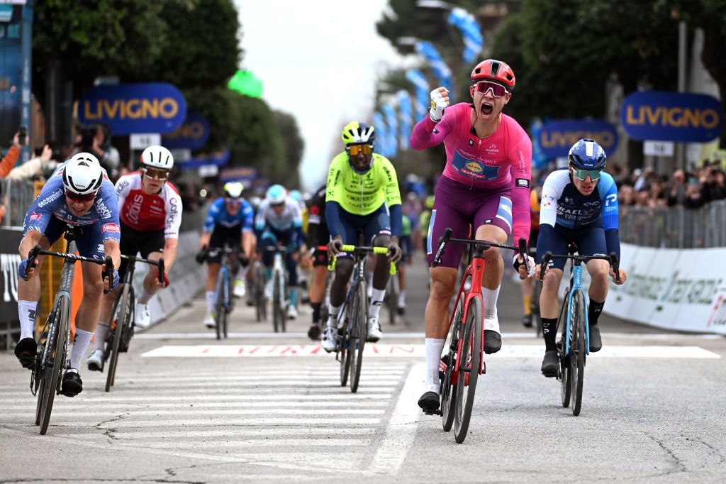 TirrenoAdriatico Double victory for Jonathan Milan on stage 4