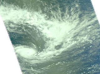 cyclone-wilma-110126-02