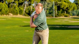 John Howells demonstrates a golf backswing drill