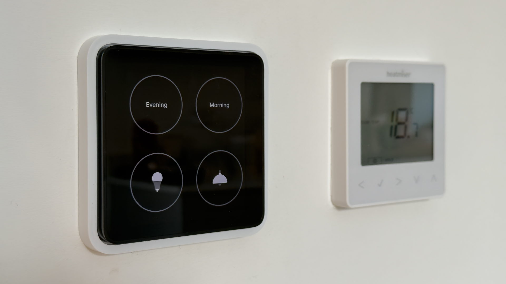 Tewke Tap smart light switch