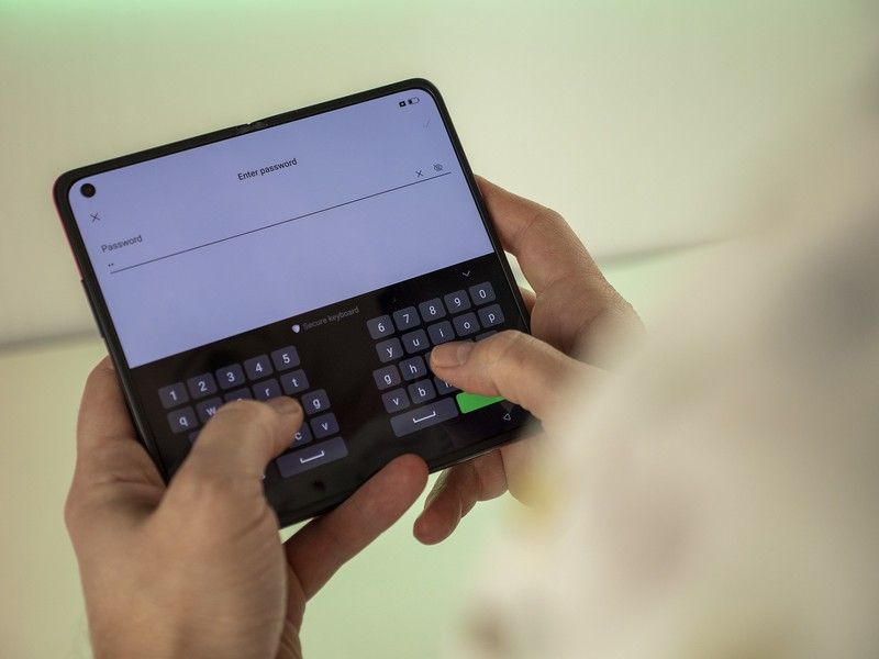 Oppo Find N Typing