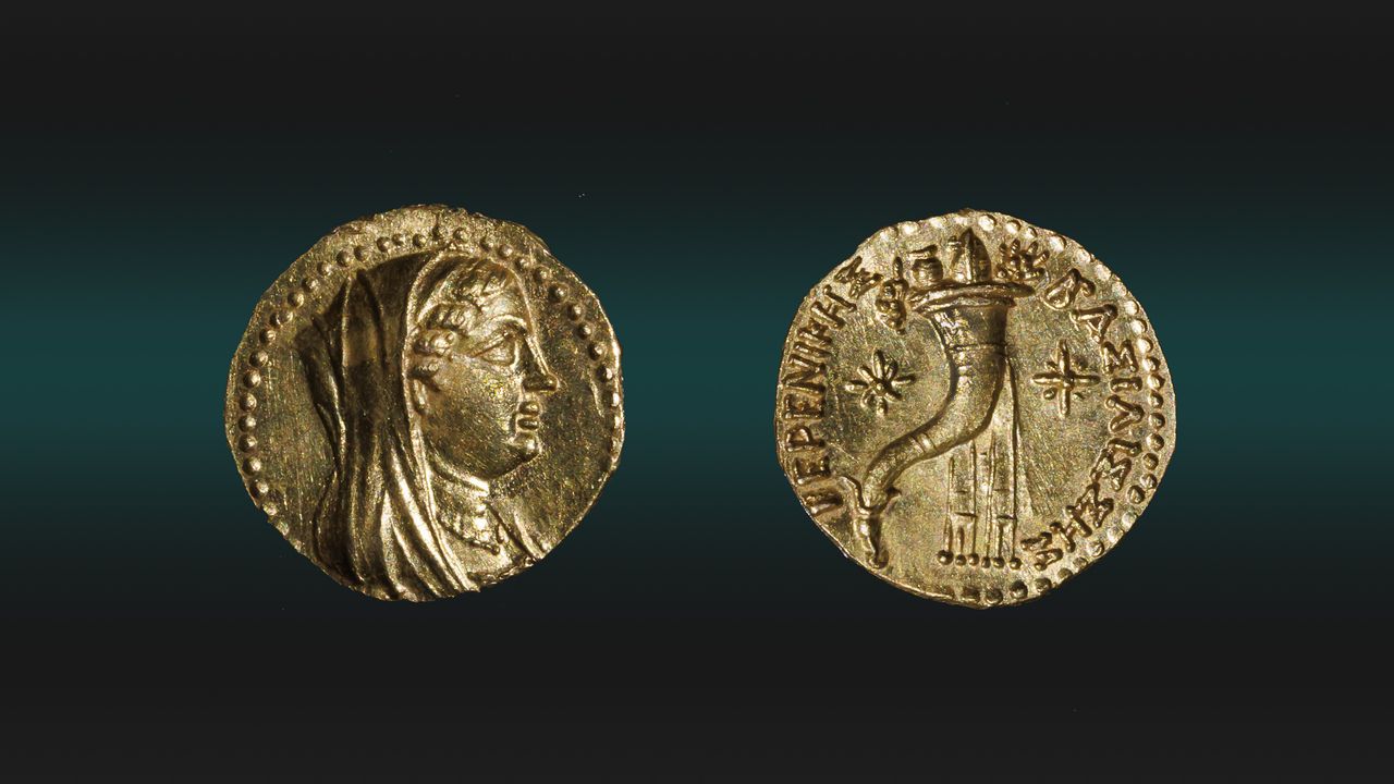 2,200-year-old gold coin depicting ancient Egyptian queen discovered in Jerusalem