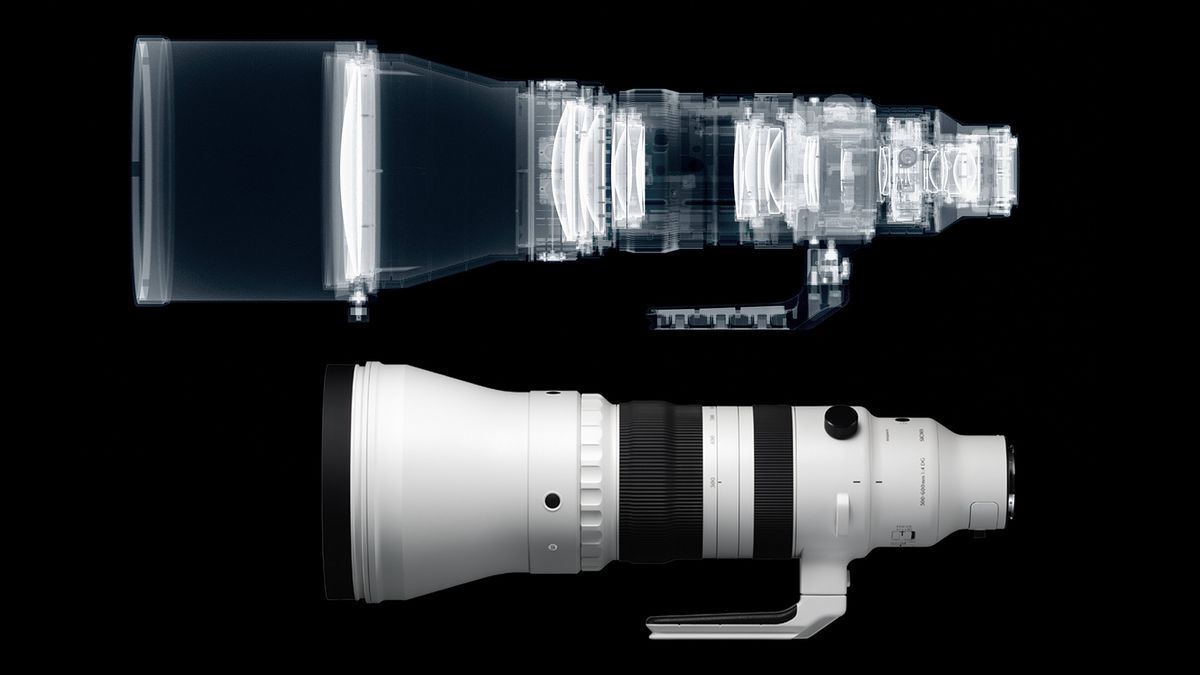 Sigma 300-600mm f/4 DG OS Sports graphic showing the interior construction of the lens, above a standard product shot of the lens on a black background 