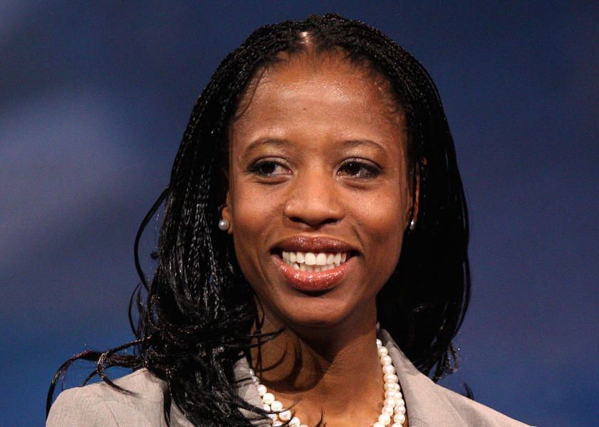 Mia Love becomes first black Republican woman elected to Congress