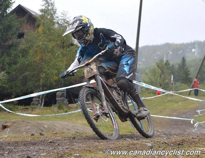 R&eacute;mi Thirion (Commencal / Riding Addiction)