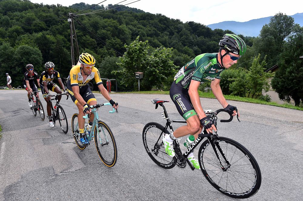 Romain Guillemois leads the breakaway.