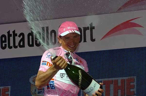 Ukranian Serguei Gonchar (T-Mobile) lets fly with the champagne