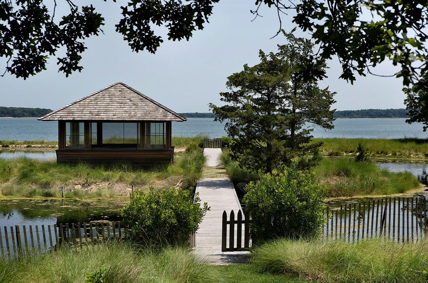 summerhouse ideas overlooking the lake