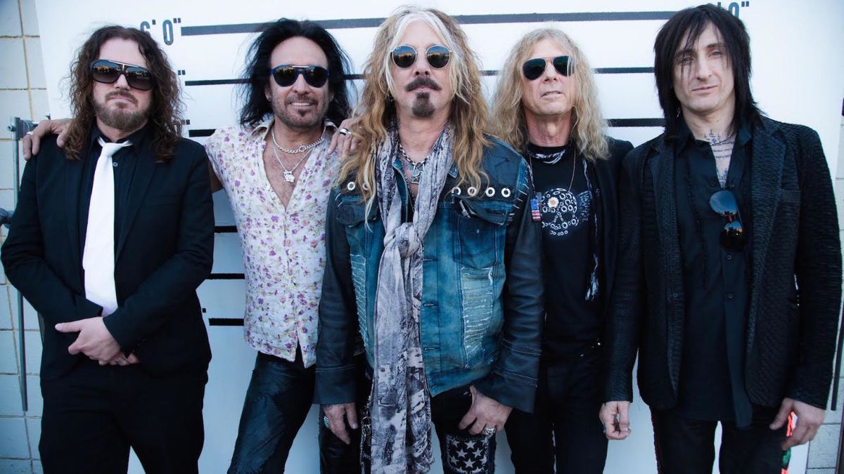 The Dead Daisies post behind-the-scenes video for 'Mexico' | Louder