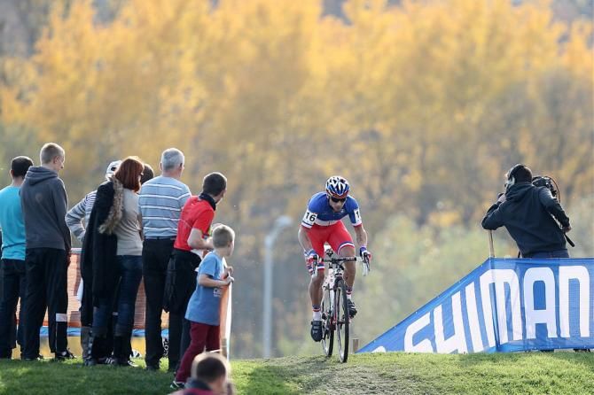 For a while Francis Mourey (FDJ) was chasing alone in third until a mechanical stopped his solo effort.