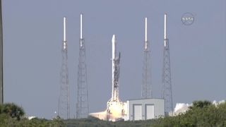 SpaceX Launches CRS-8 Mission to International Space Station