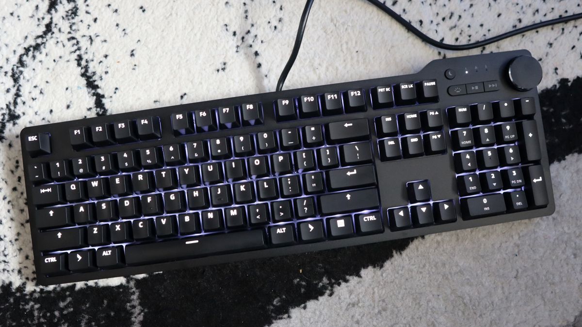 Das Keyboard 6 Professional keyboard on a carpet.
