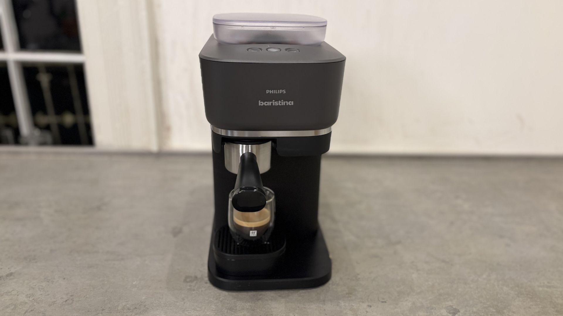 Testing the Philips Baristina Coffee Machine