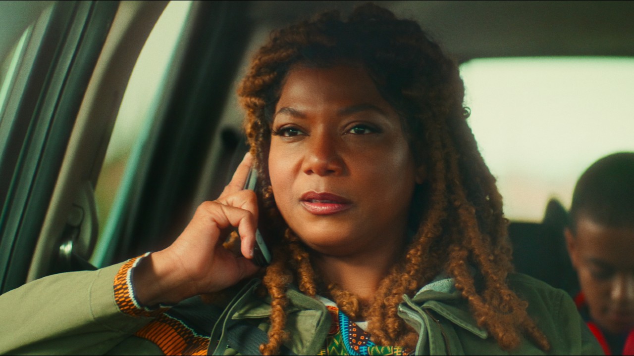 Queen Latifah at End of the Road
