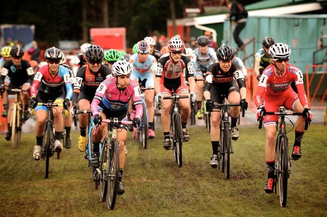 The start of the women&rsquo;s race was fast and furious with everyone bracing themselves for the slick pavement