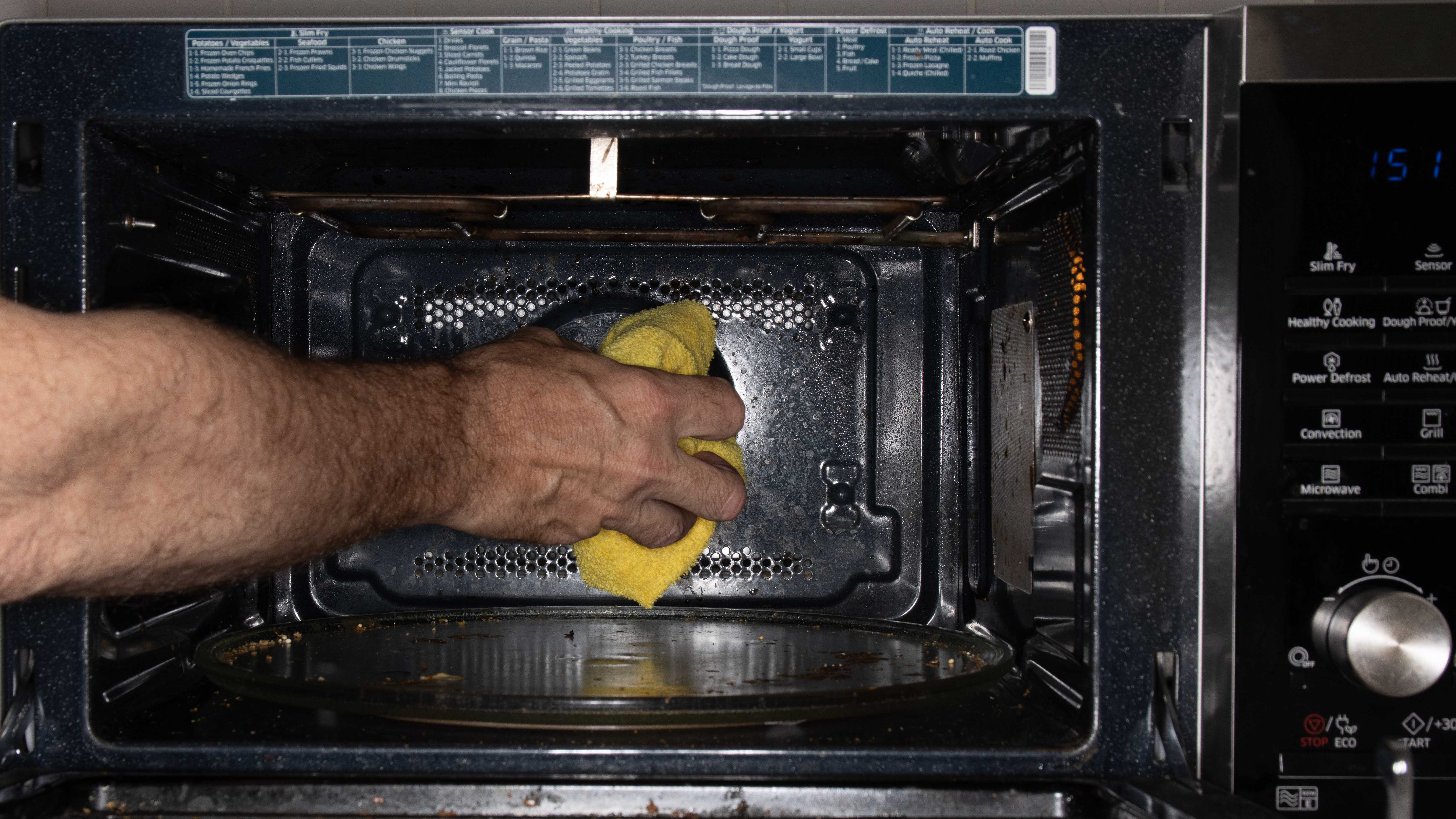 How to clean a microwave