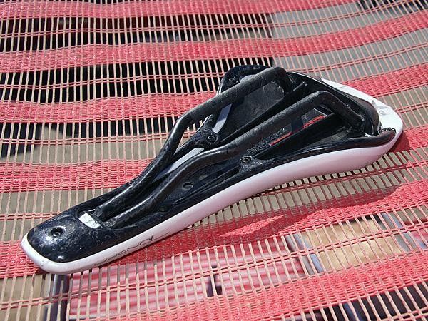 Claimed weight for the carbon-railed version is sub-200g.