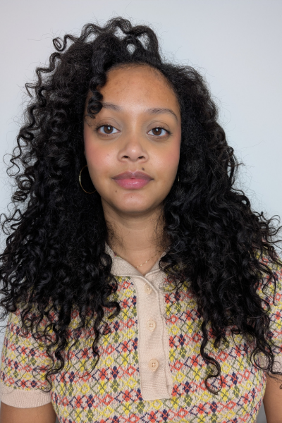 Photos of tester Shauna Beni-Haynes before and after using the R+Co Dry Spiritualized Dry Shampoo Mist