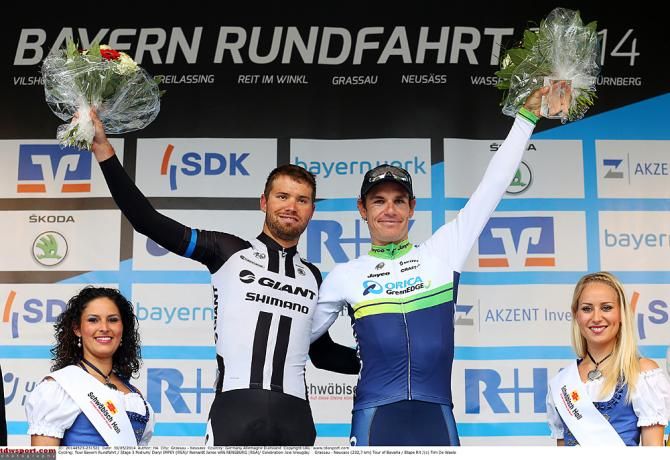 Daryl Impey (Orica0GreenEdge) and Reinardt Janse Van Rensburg (Team Giant-Shimano) on the stage 3 podium