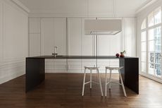white kitchen with Haussmann style molding