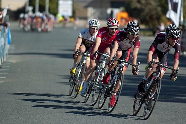 The chasing peloton closed the gap on the leading quartet in the final laps.