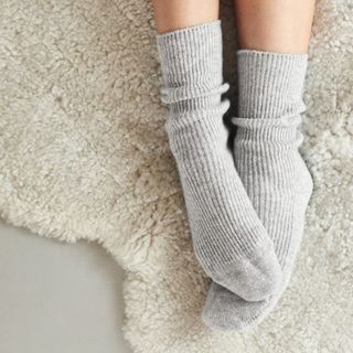 best cashmere socks in grey from the white company