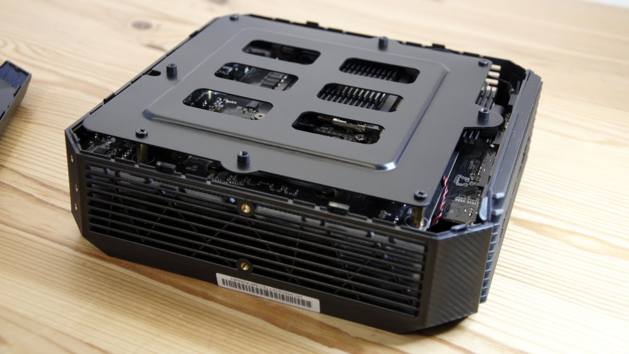 Minisforum Neptune HX77G