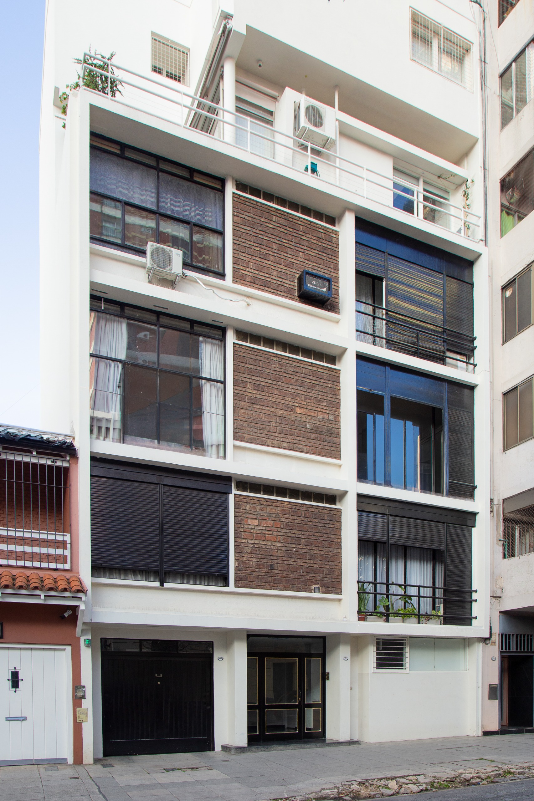 Edificio O'Higgins 2319, buenos aires modernism